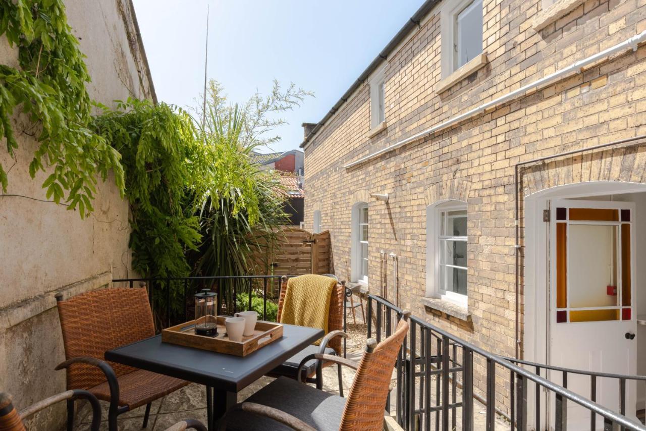 Redcliffe Parade No.9 I Your Apartment Бристол Екстериор снимка