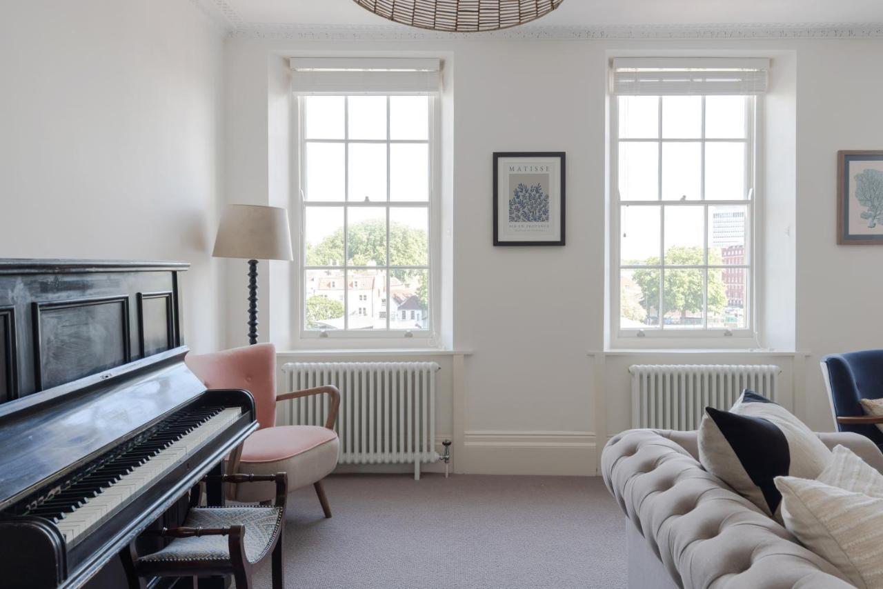 Redcliffe Parade No.9 I Your Apartment Бристол Екстериор снимка