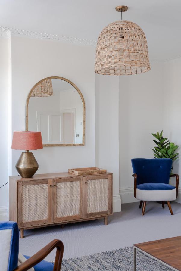 Redcliffe Parade No.9 I Your Apartment Бристол Екстериор снимка