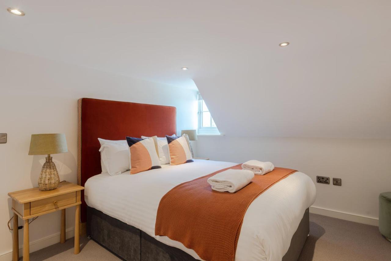 Redcliffe Parade No.9 I Your Apartment Бристол Екстериор снимка