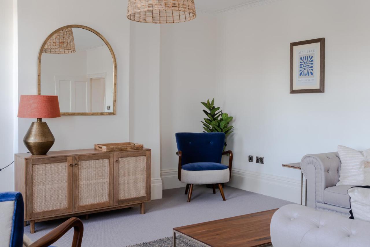 Redcliffe Parade No.9 I Your Apartment Бристол Екстериор снимка